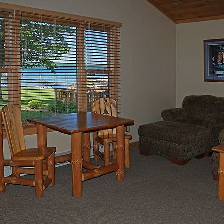 Sugar Lake Lodge Γκραντ Ράπιντς Εξωτερικό φωτογραφία