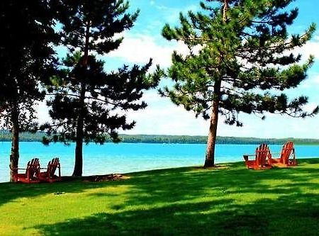 Sugar Lake Lodge Γκραντ Ράπιντς Εξωτερικό φωτογραφία